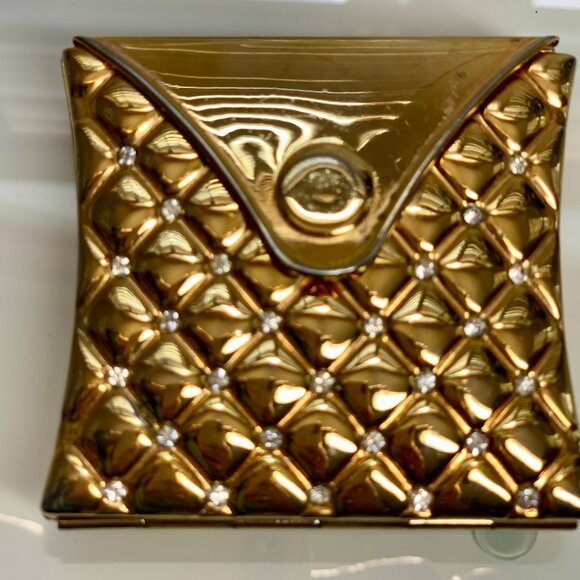 Adrienne Limited Edition Gold Quilted Purse-Style Compact w/Mirror & Powder Well - Picture 3 of 6